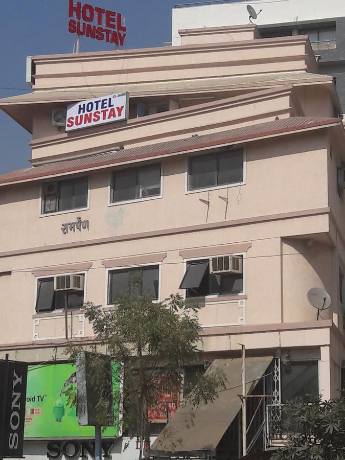 Hotel Sunstay Ahmedabad Ngoại thất bức ảnh