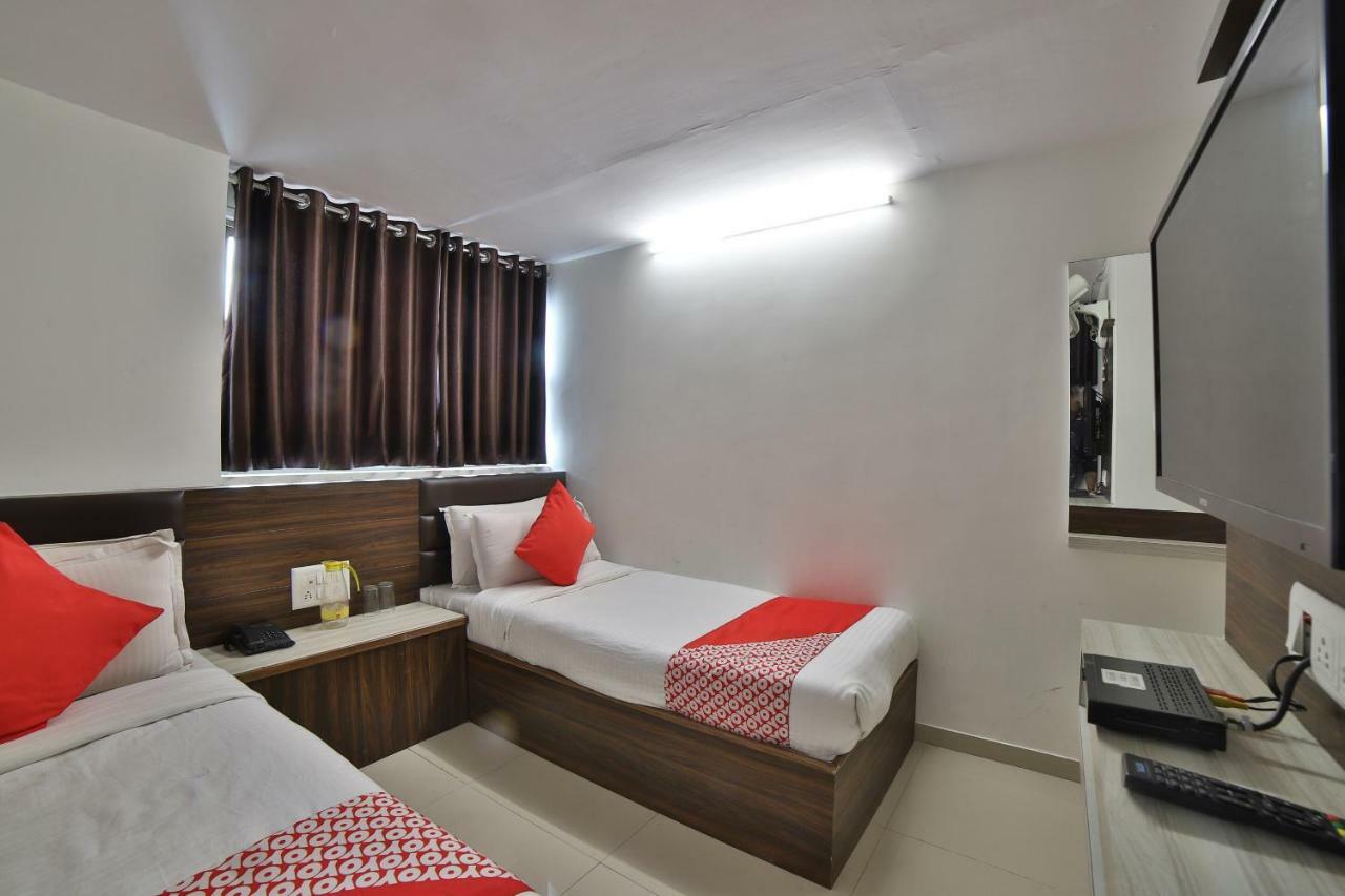 Hotel Sunstay Ahmedabad Ngoại thất bức ảnh